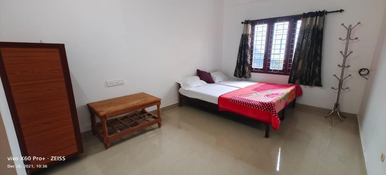 Spice Cottage Homestay Thekkady Eksteriør bilde